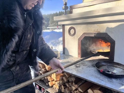 В Пестрецах отметили Масленицу