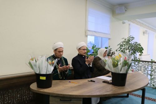 Питрәчтә һәлак булган геройларның әниләренә ифтар оештырдылар