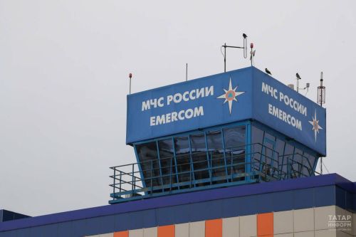 МЧС напомнило, что купаться в водоемах ещё рано