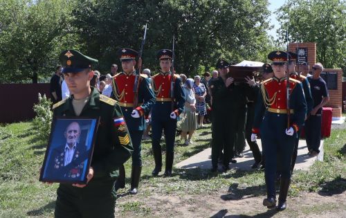 В Пестречинском районе проводили в последний путь ветерана ВОВ