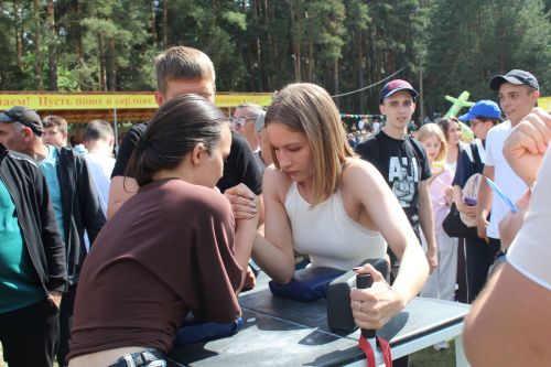 Питрәч Сабантуе спорт ярышлары һәм халык уеннарына бай булды