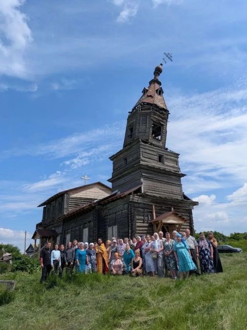 В восстанавливаемой церкви села Русское Ходяшево отметили престольный праздник
