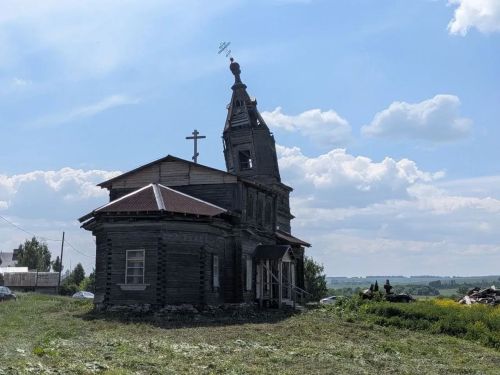 В восстанавливаемой церкви села Русское Ходяшево отметили престольный праздник