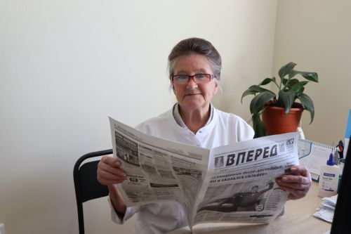 Наталья Ксенофонтова из Пестречинской ЦРБ выписывает районную газету с 1977 года