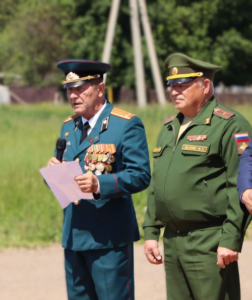 В Осиновском забили первую сваю в фундамент возрождаемой мечети