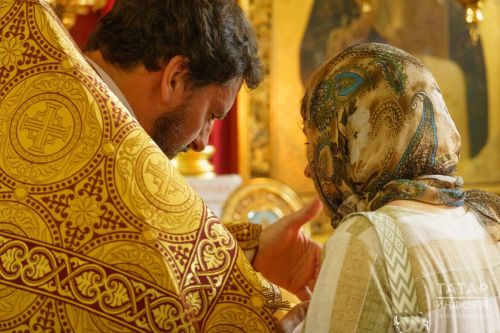 «Верю, но в храм ходить не буду»: как жизнь православного связана с Церковью