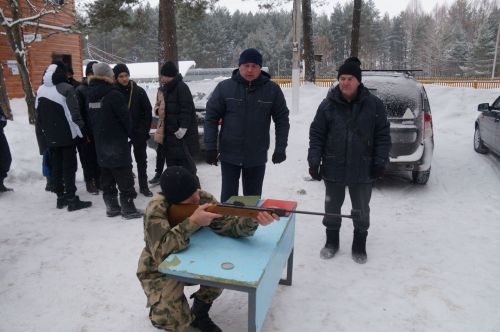 Военно-спортивная игра "Зарница"