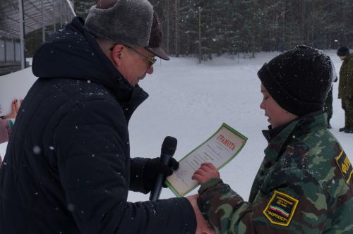 Военно-спортивная игра "Зарница"