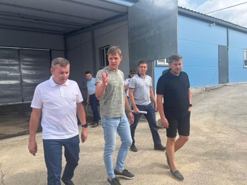 Заместитель Премьер-министра РТ - министр сельского хозяйства и продовольствия РТ Марат Зяббаров прибыл с рабочей поездкой в Пестречинский муниципальный район