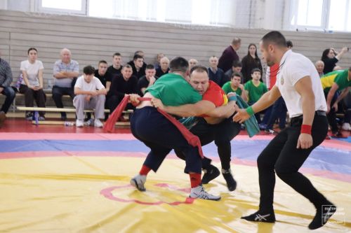 Турнир по национальной борьбе памяти Файзрахмана Сафина