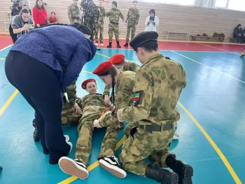 Военно-патриотический слёт юнармейцев