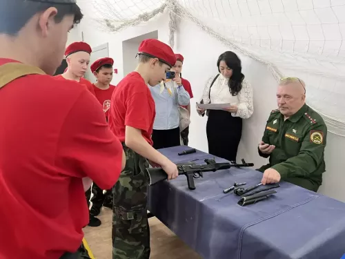Военно-патриотический слёт юнармейцев