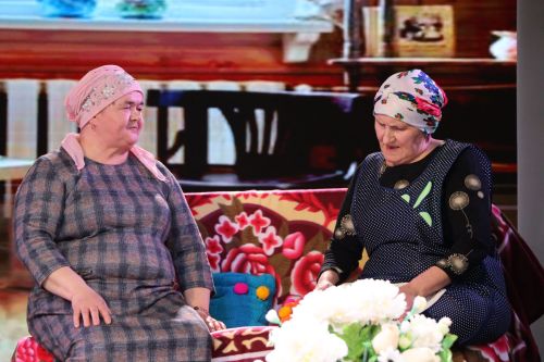 «Күрәзәче Зөлфирә» һәм «Кайнана» комедияләре