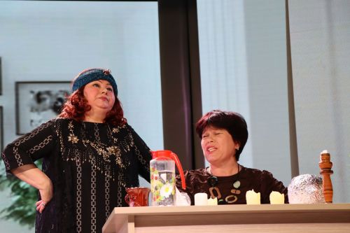 «Күрәзәче Зөлфирә» һәм «Кайнана» комедияләре