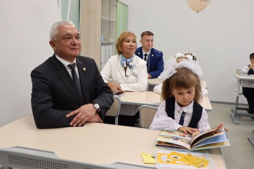 Иске Шигали мәктәбендә Белем көне