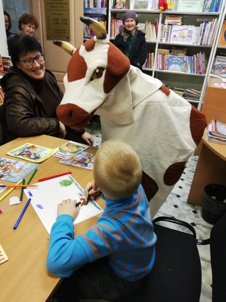 В Кулаевской библиотеке прошел библиографический КВН «Здравствуй, госпожа библиография»