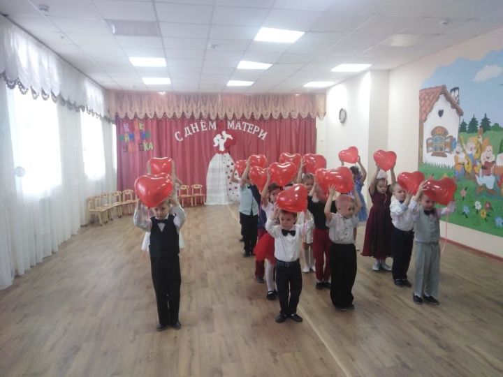 В Пестречинском детском саду провели праздник «День Матери»