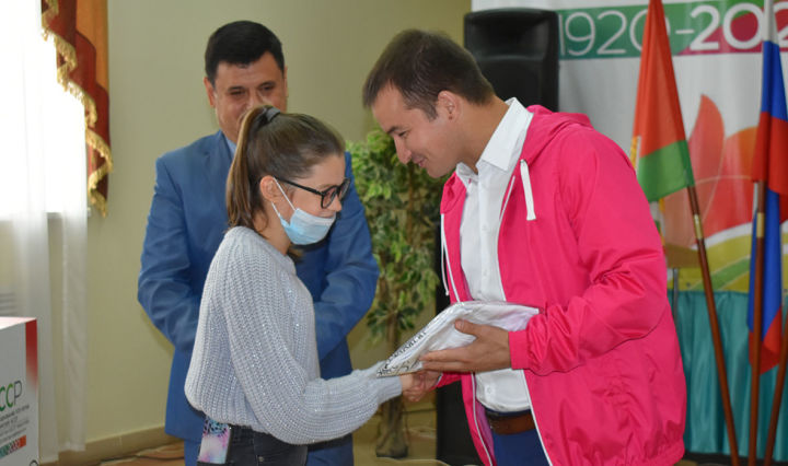 Питрәчтә үзара очрашу узды