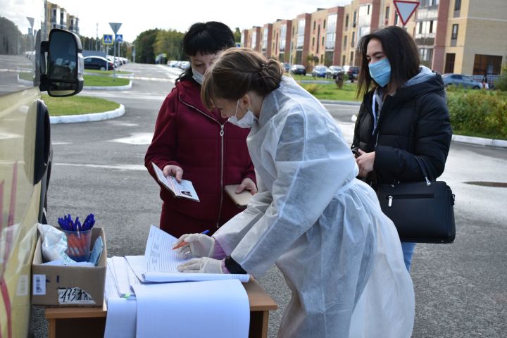 В ЖК «Царево» работает мобильный участок для голосования