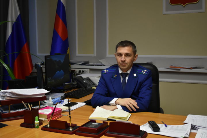 Прокурор Пестречинского района Алмаз Ахметшин сегодня отмечает свой день рождения