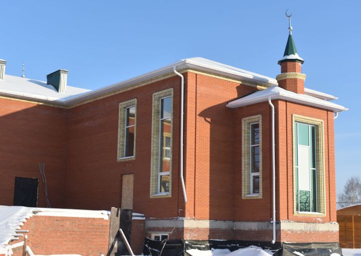 В Пестрецах продолжается возведение новой мечети