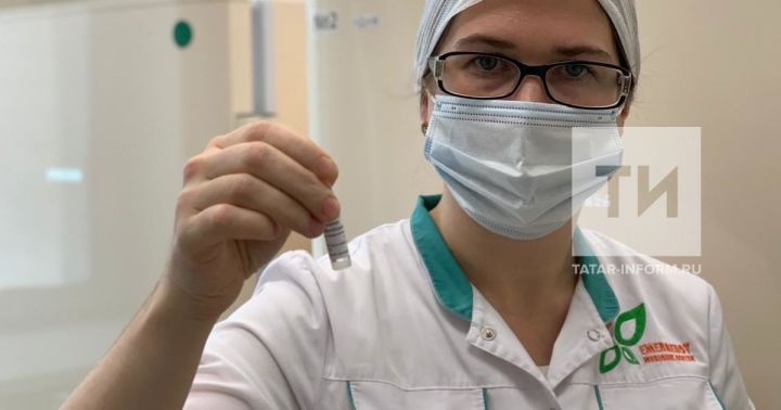 В Татарстан в ближайшее время поступит вакцина "ЭпиВакКорона"