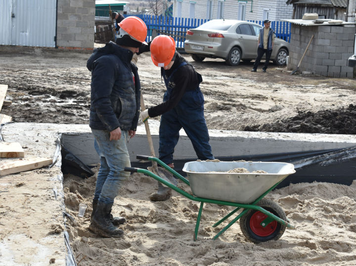 В селе Тат.Ходяшево строительство здания исполнительного комитета