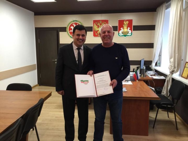 Питрәч спорт мәктәбе тренеры Мактау грамотасы белән бүләкләнде