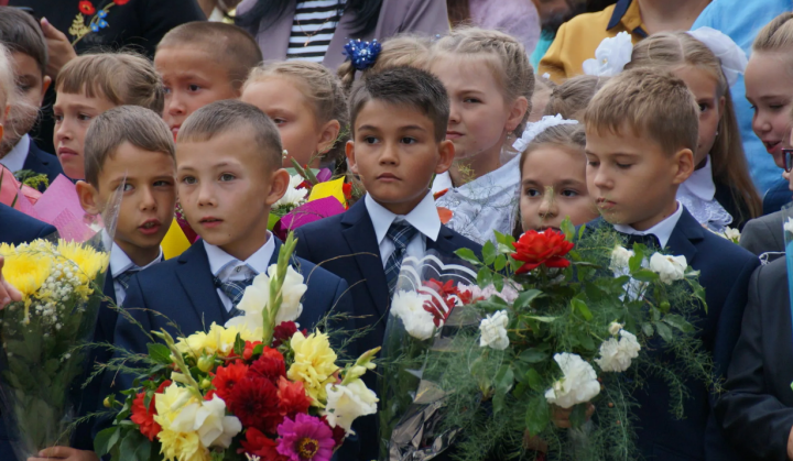 Көек авылында яңа лицейда беренче сыйныфка баручылар өчен генә тантаналы линейка узачак