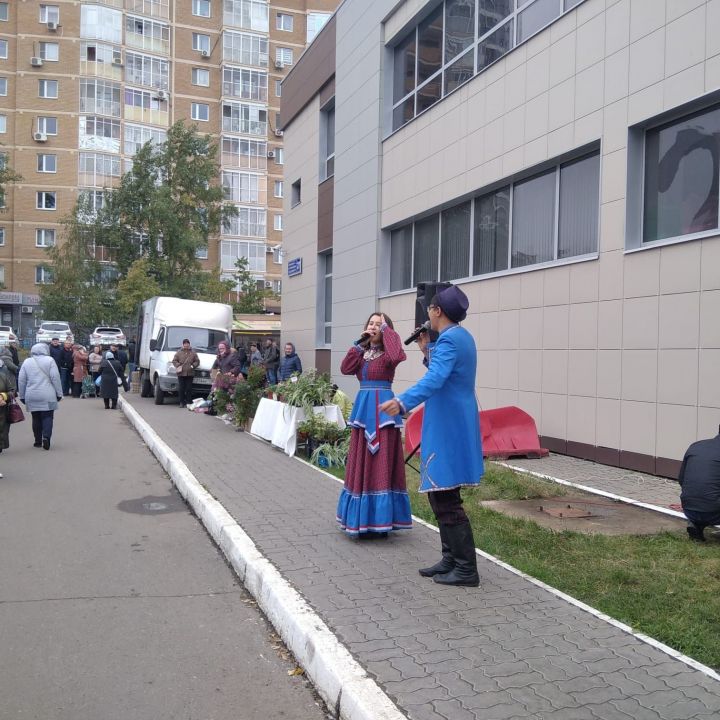 Пестречинцы провели ярмарку для жителей Казани
