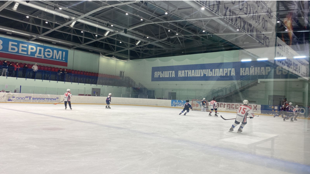 Пестречинские хоккеисты провели очередные игры на открытом первенстве Казани