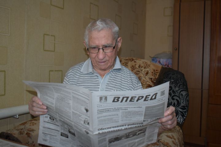 Пестречинец отметил 95-летний юбилей с песнями и плясками