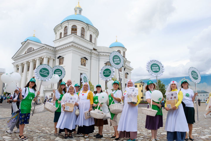 Волонтеры АО «Транснефть – Прикамье» приняли участие в благотворительной акции «Белый цветок»