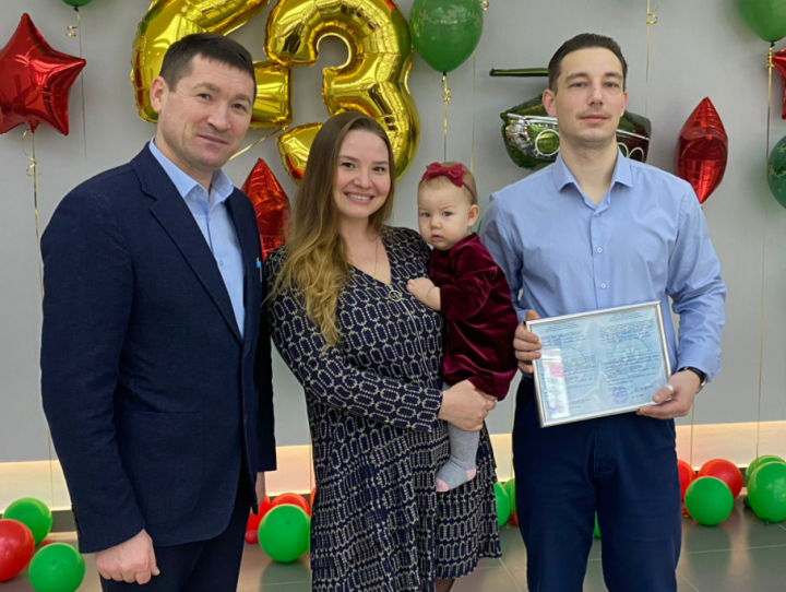 Глава района Ильхам Кашапов поздравил пестречинцев с Днём семьи, любви и верности