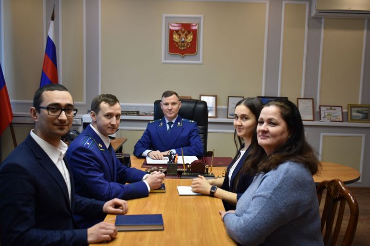 Питрәч районы прокуроры үз һөнәренең үзенчәлекләре турында сөйләде