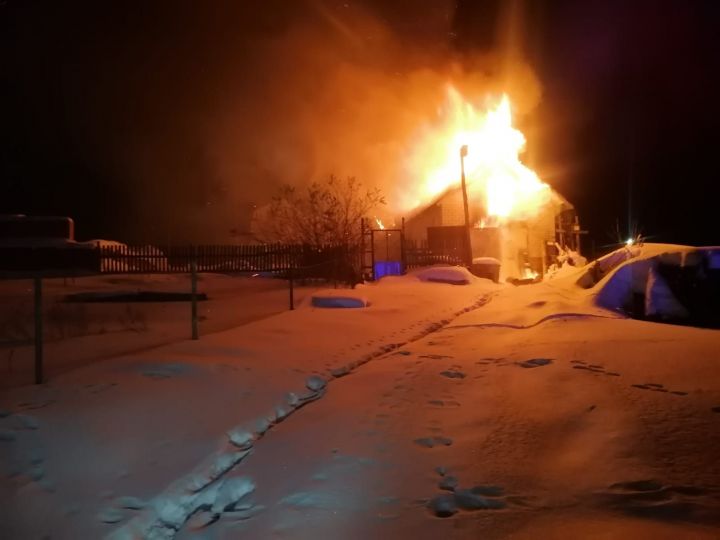 В деревне Уланово произошел пожар в жилом доме