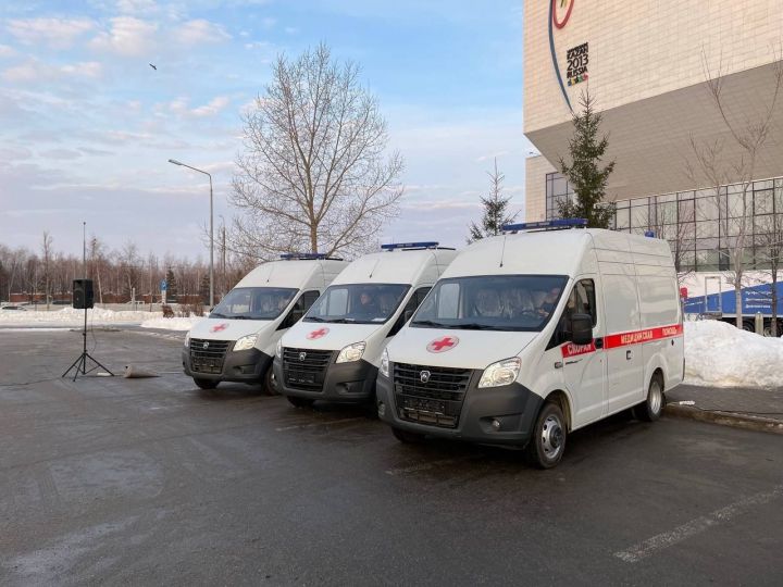 Пестречинская ЦРБ получила два новых автомобиля