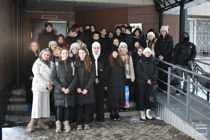 Питрәч беренче мәктәбе укучылары Эчке эшләр министрлыгы бүлегендә булдылар