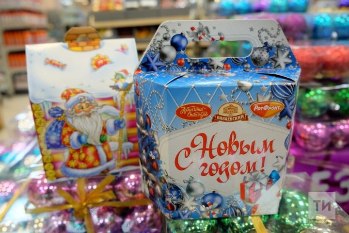 Могут ли новогодние сладкие подарки вызвать диабет у ребенка