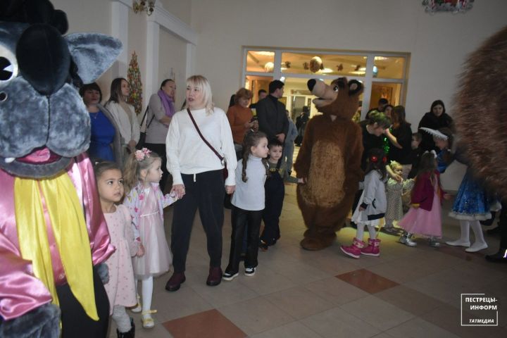 В Пестрецах организовали елку главы для детей участников СВО