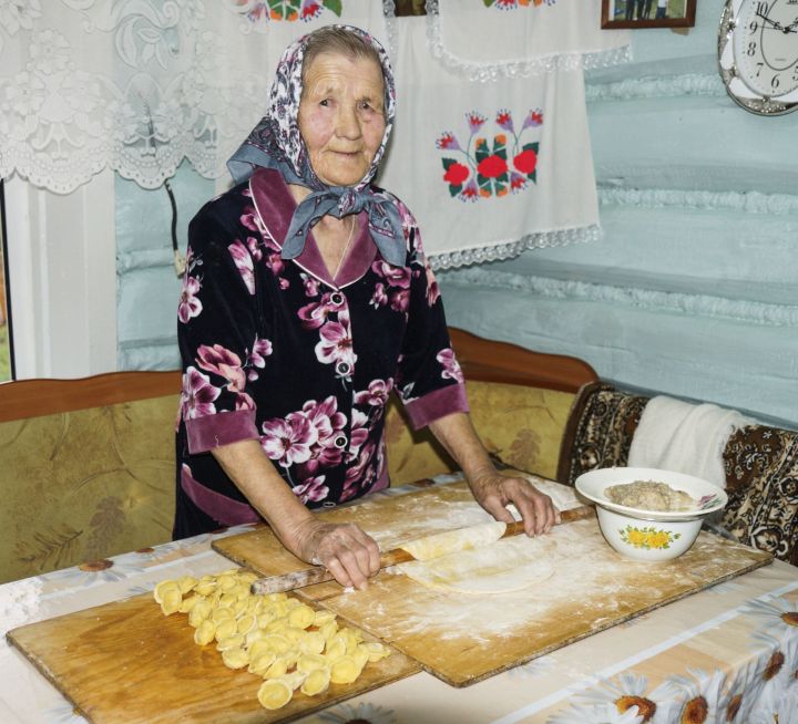 Ветерану труда из деревни Толкияз Елизавете Любовой исполнилось 87 лет