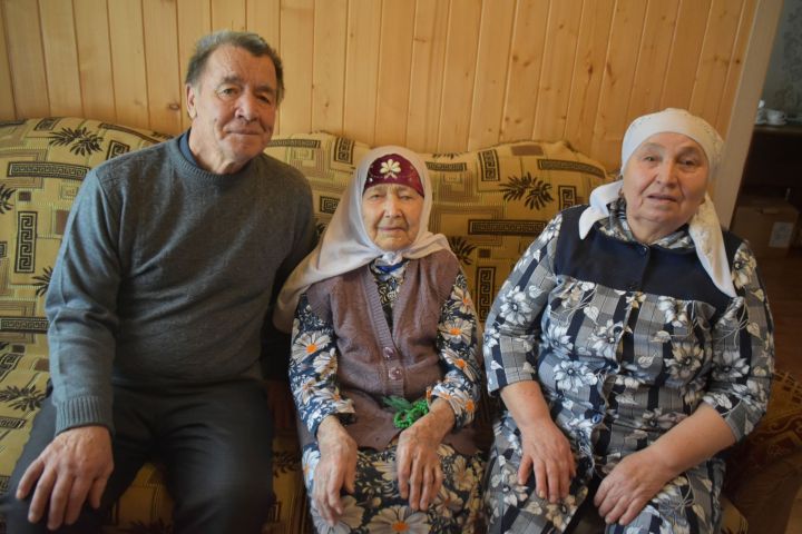 Долгожительнице из села Салкын Чишма исполнился 101 год
