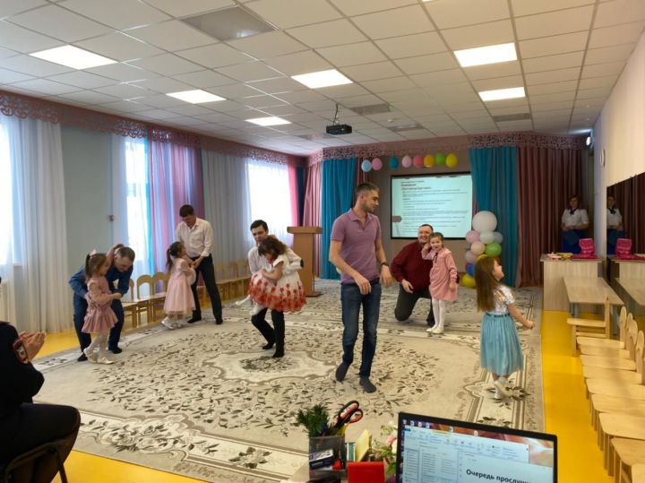 В детском саду села Богородское прошла конференция «Пусть всегда будет папа!»