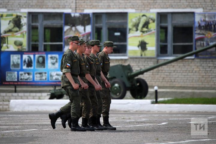 Жителям Татарстана рассказали, как можно выбрать воинскую часть