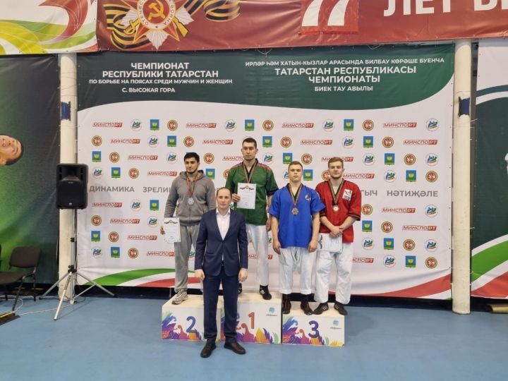 Питрәч спортчылары билбау көрәше буенча ТР чемпионатында җиңү яулады