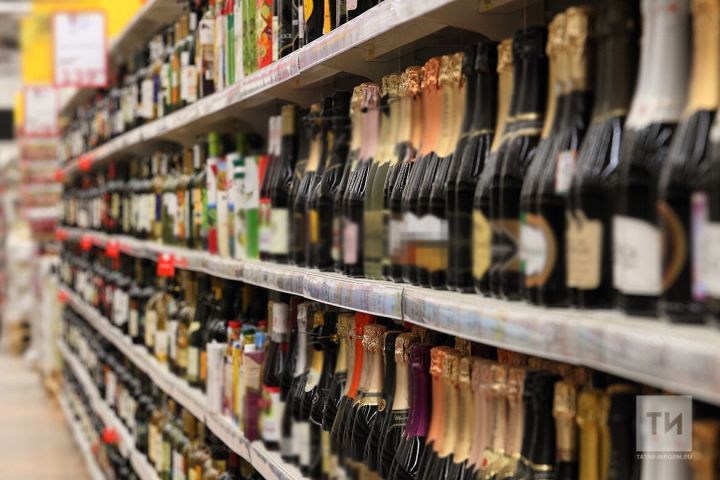 За два месяца пестречинцы приобрели 133 тысячи литров алкогольной продукции