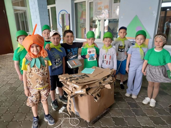 Дети Пестречинского садика собрали 455 килограммов макулатуры