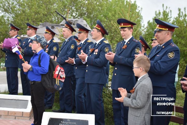 В селе Пановка на «Аллее Памяти» прошел торжественный митинг