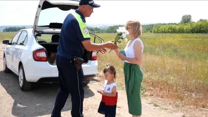 ГИБДД Татарстана сняла видео в честь Дня семьи, любви и верности