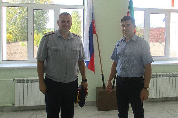Осужденные татарстанской колонии изготовят мебель для школы в Пестречинском районе